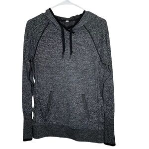 Lucy womens Pullover Athletic Hoodie size S/M? gray L/S Nylon Blend Stretchy EUC